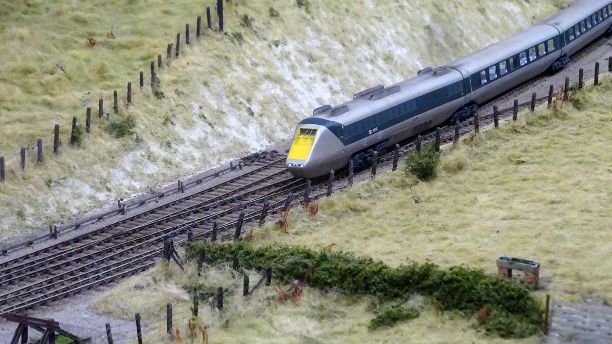 APT-E on 'The Vale Scene' at Pendon Museum &copy; Kit Spackman